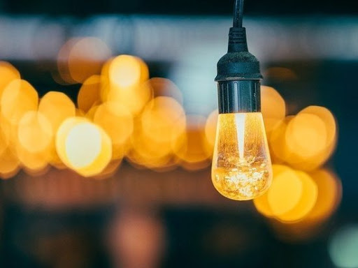 lamp.jpg lamp.jpg